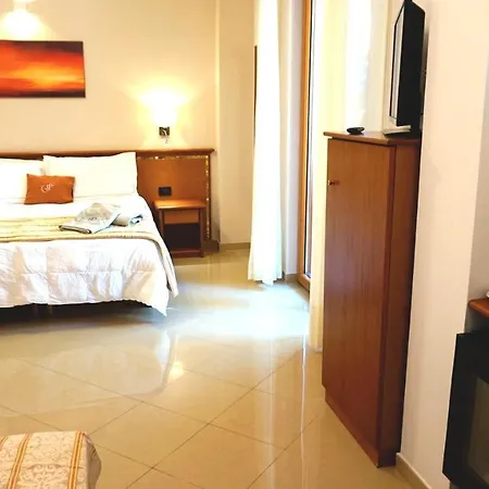 Piccolo Aparthotel