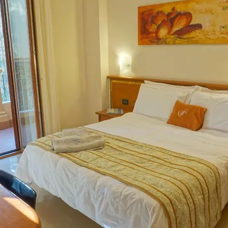 Piccolo Aparthotel