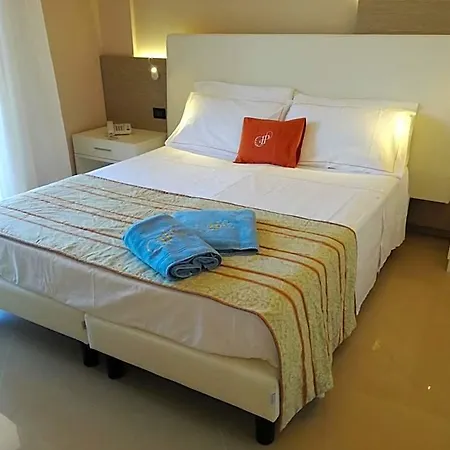Aparthotel Piccolo 4*