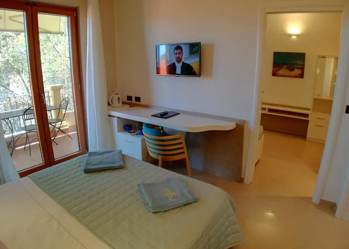 Aparthotel Piccolo 4*