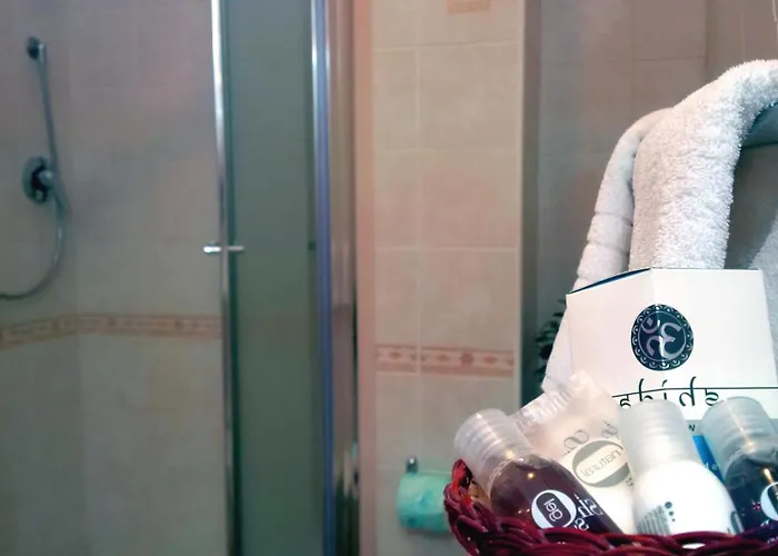 Piccolo Lägenhetshotell 4*